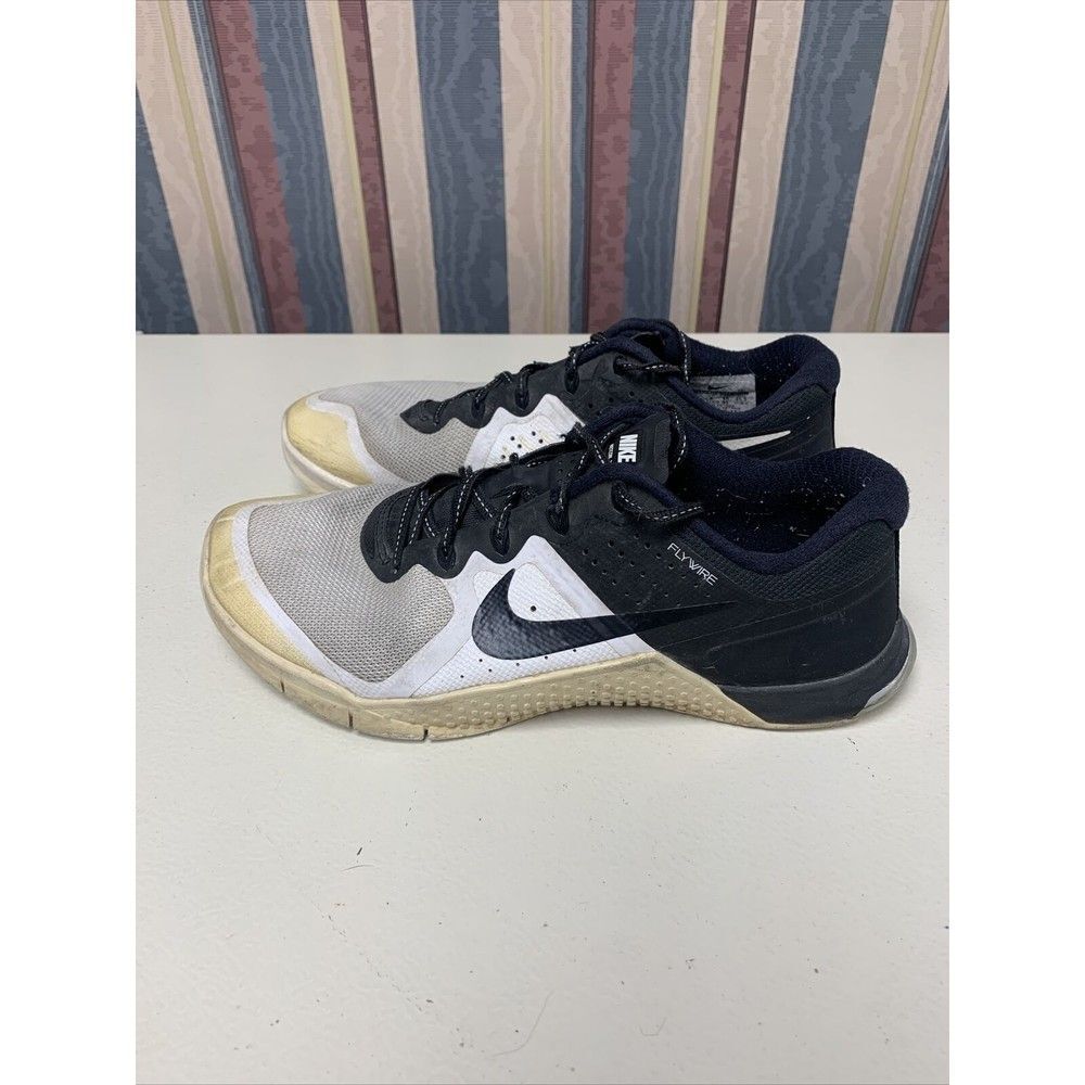 Nike Metcon 2 Crossfit Training Shoes Black White Women's Size 8.5 821913-010